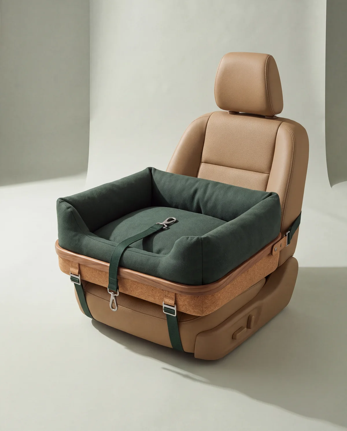 Raised Dog Car Seat, Small dogs, about 19 x 15 x 17 in